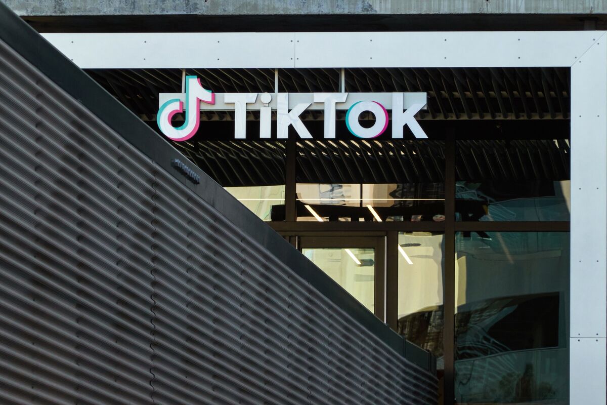 Trump’s Gets Closer to a Signed, Sealed, Delivered TikTok Deal