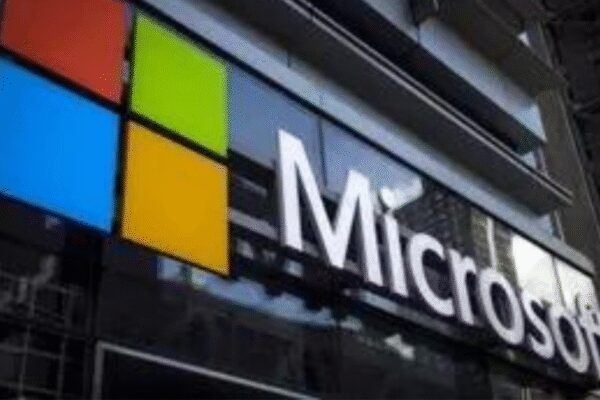 Microsoft has a 24-hour deadline warning for Indian and other foreign employees after H1-B visa fees hike to $100,000: Strongly recommend H1B visa holders….
