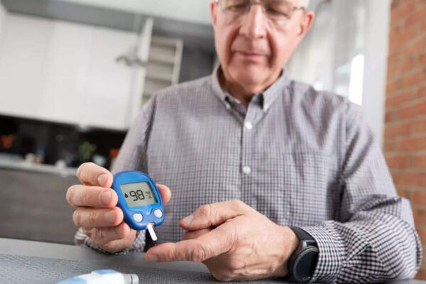 8 simple diabetes management habits: Evidence-based lifestyle tweaks to control blood sugar and boost health |