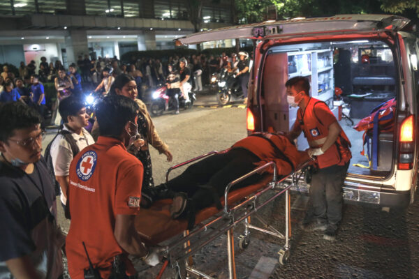 6.9 earthquake kills 20 people in a central Philippine region hit by deadly storm just days ago 6.9 earthquake kills 20 people in a central Philippine region hit by deadly storm just days ago