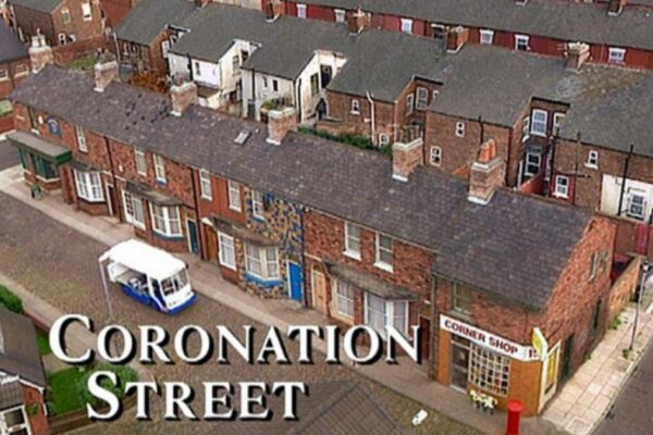 Coronation Street star breaks silence after ITV show axe