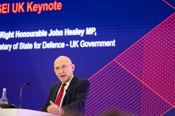 UK Defence secures cutting-edge AI tech as part of US investment package