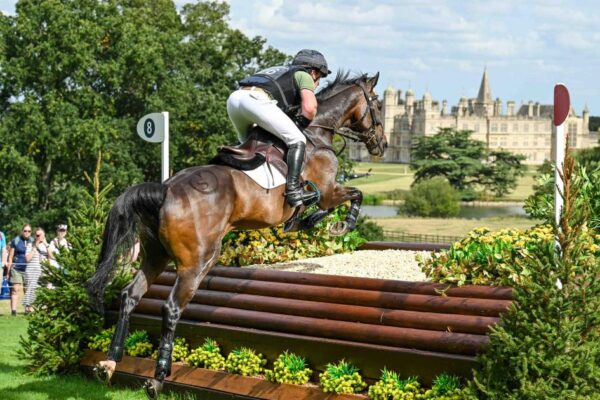 Simon Grieve goes clear at Defender Burghley cross-country