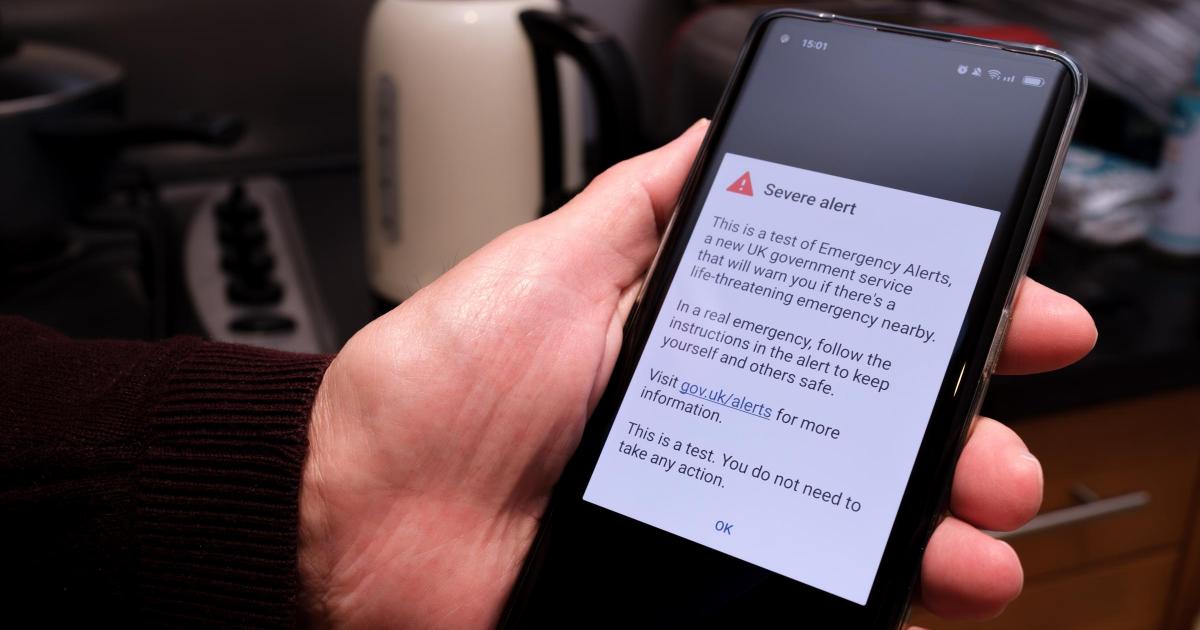 Brits left frightened after recieving Emergency Alert today