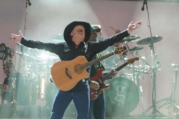Garth Brooks to play first UK gig in nearly 30 years as first BST 2026 headliner