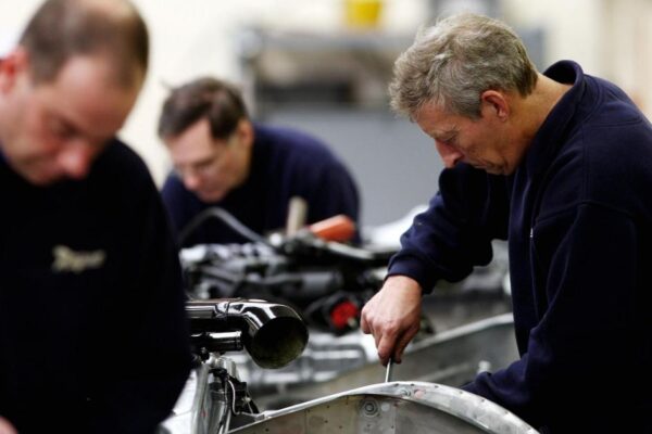 Economy flatlined in July after sharp contraction in manufacturing