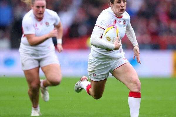 England continue winning streak to book World Cup semi-final