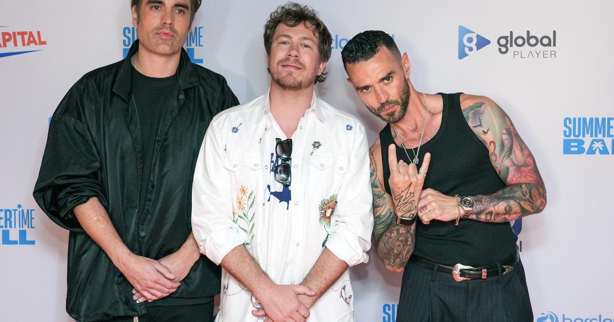 Busted's James Bourne pulls out of tour and fans react