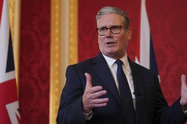 Starmer faces fresh pressure over returns deal after blocked deportation