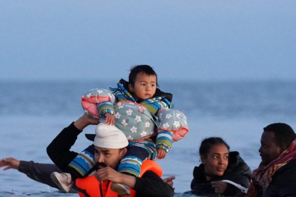 Hundreds attempt Channel crossing as second migrant deported in UK-France deal