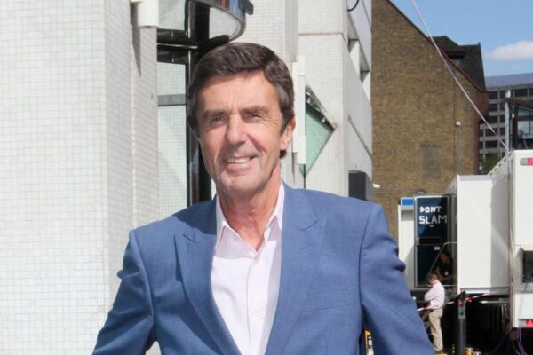 Veteran broadcaster John Stapleton dies at the age of 79