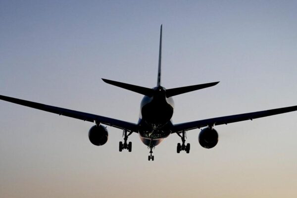 Gatwick second runway plan given go-ahead by Government