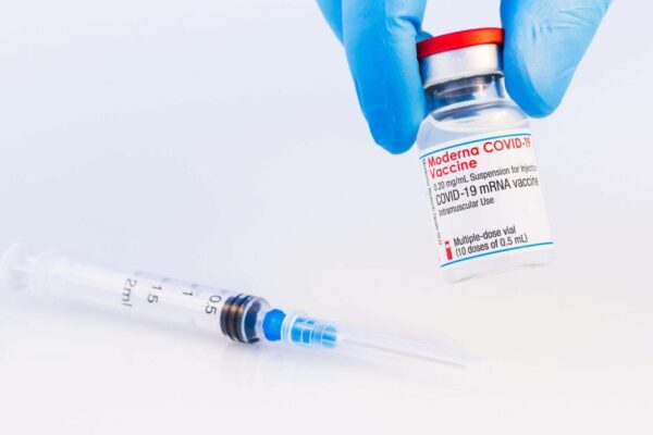 Moderna opens new vaccine facility in boost for UK pharmaceutical industry