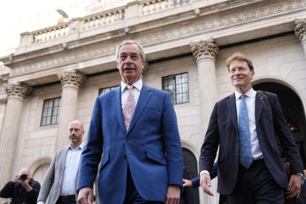 Farage presses Bank governor on cryptocurrency and quantitative easing