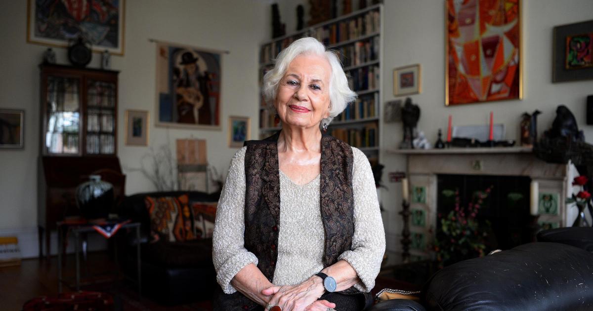 Holocaust survivor and husband emailed friends about deaths at Swiss clinic