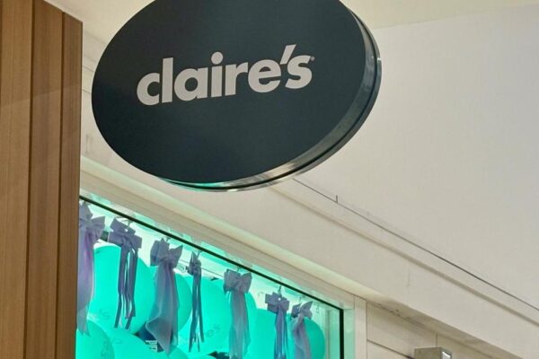 Modella to buy 156 Claire’s Accessories stores in rescue deal