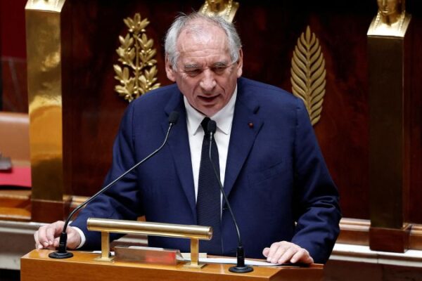 French government collapses after prime minister loses confidence vote