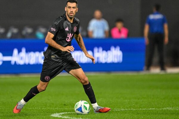 Barcelona legend Sergio Busquets announces retirement from football