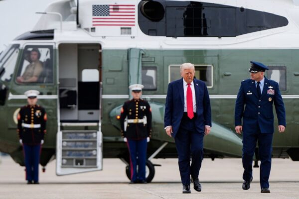 Man charged with aiming laser pointer at Trump's helicopter