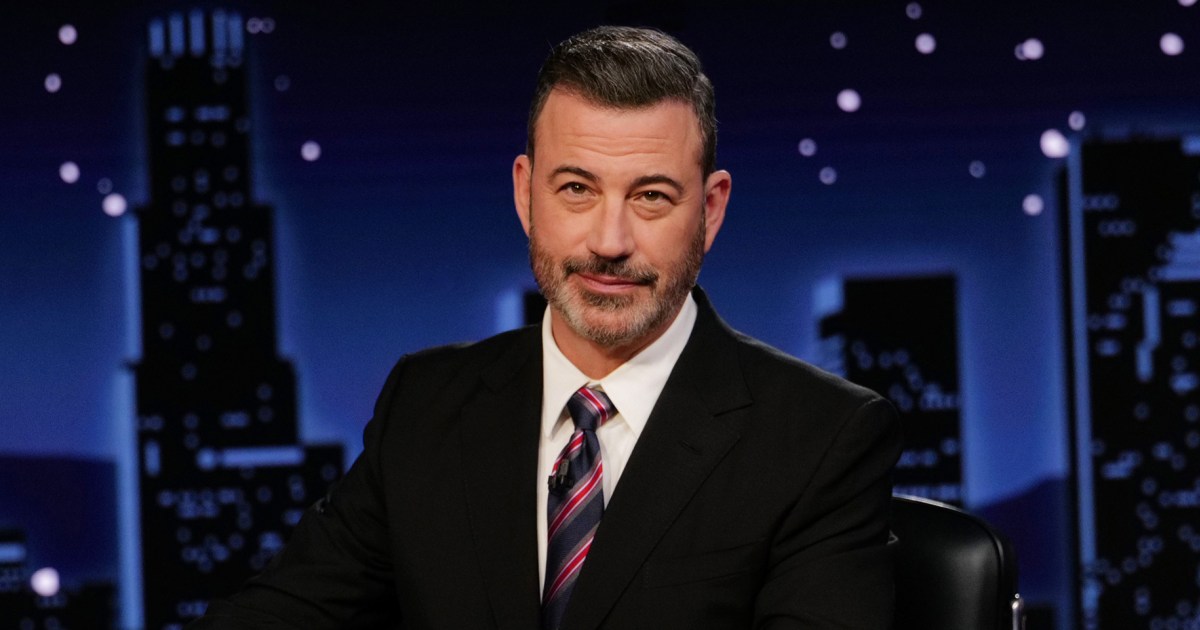 Jimmy Kimmel seeks to smooth tensions and takes aim at Trump in first show since ABC suspension