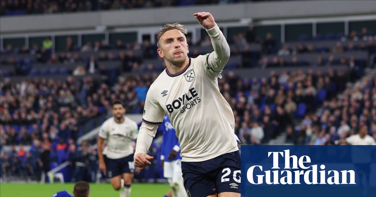 Bowen hits back at Everton to secure point for West Ham in Nuno’s first game | Premier League
