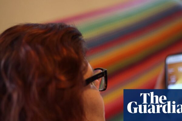 Mobile and broadband customers ‘losing out because of murky contract practices’ | Mobile phones