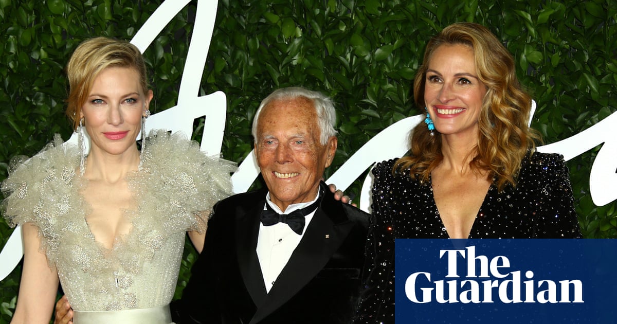 ‘A void that is impossible to fill’: tributes paid to fashion designer Giorgio Armani | Fashion