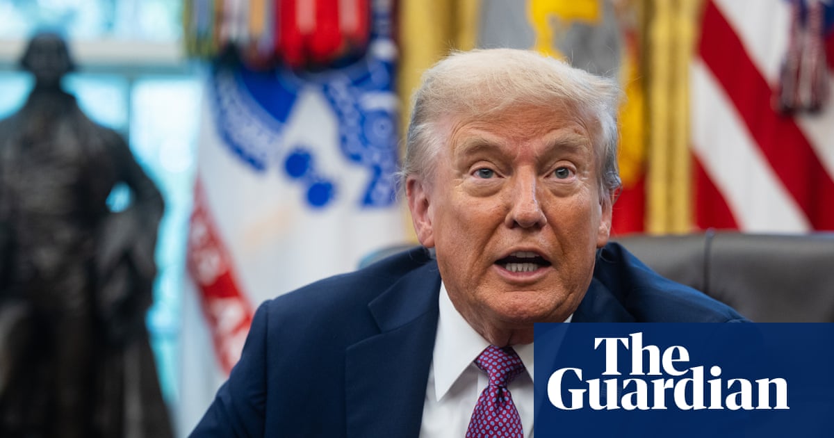 Trump, apparently misled by video of 2020 protests, threatens to send troops to Portland | Donald Trump