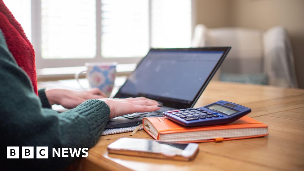 £27k of Sheffield City Council tech not returned by leavers