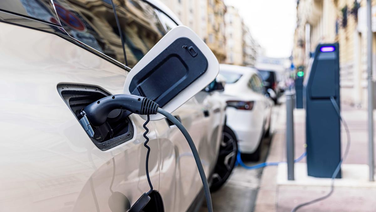 EV sales surge ahead of Sept. 30 tax credit expiration