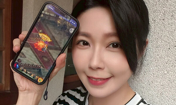 宅在家也很充實！《烈焰沙場》讓噹噹邊看劇邊變強