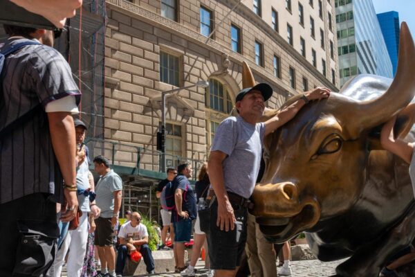 A Retail Investor Meetup in NYC Showed Why Everyday Traders Are so Bullish