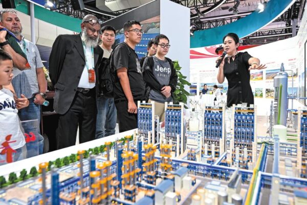 Low-carbon tech key to addressing energy demand