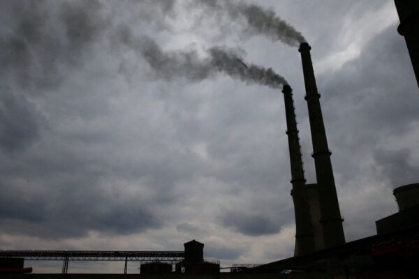 Zimbabwe agrees $455 million power plant refurbishment deal with Jindal