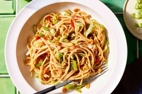 25+ Low-Calorie Meals on the Table in 30 Minutes