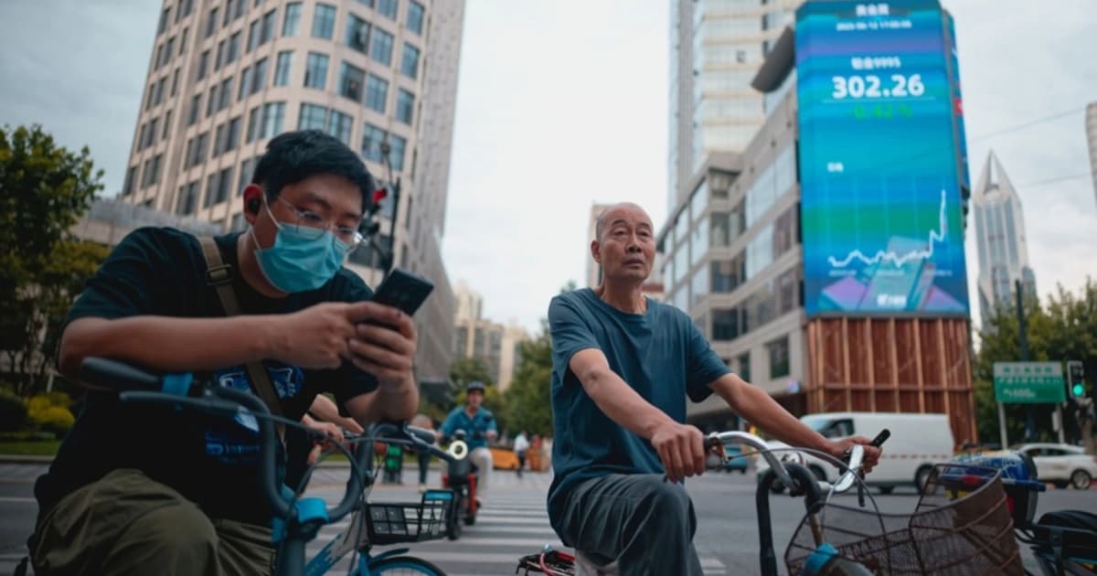 Semiconductor rally lifts China stocks to 10-year high