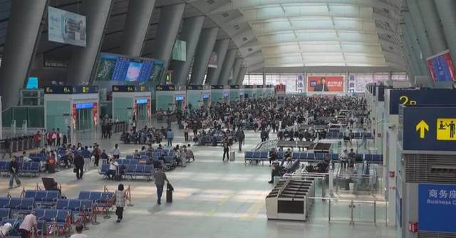 China's railways to see passenger surge ahead of National Day Holiday