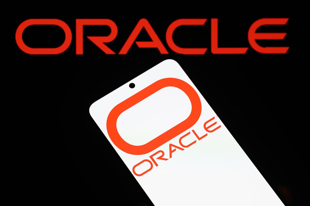 Oracle stock soars as CEO says AI-fueled cloud revenue set to soar to $144 billion