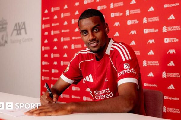 Great Britain's Lando Norris driving the McLaren MCL39 Mercedes on track during practice ahead of the F1 Grand Prix of Netherlands at Circuit Zandvoort. Photo by Alastair Staley