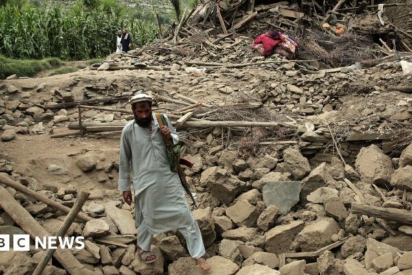 Afghanistan: Rescue efforts resume after earthquake kills more than 800 - follow live