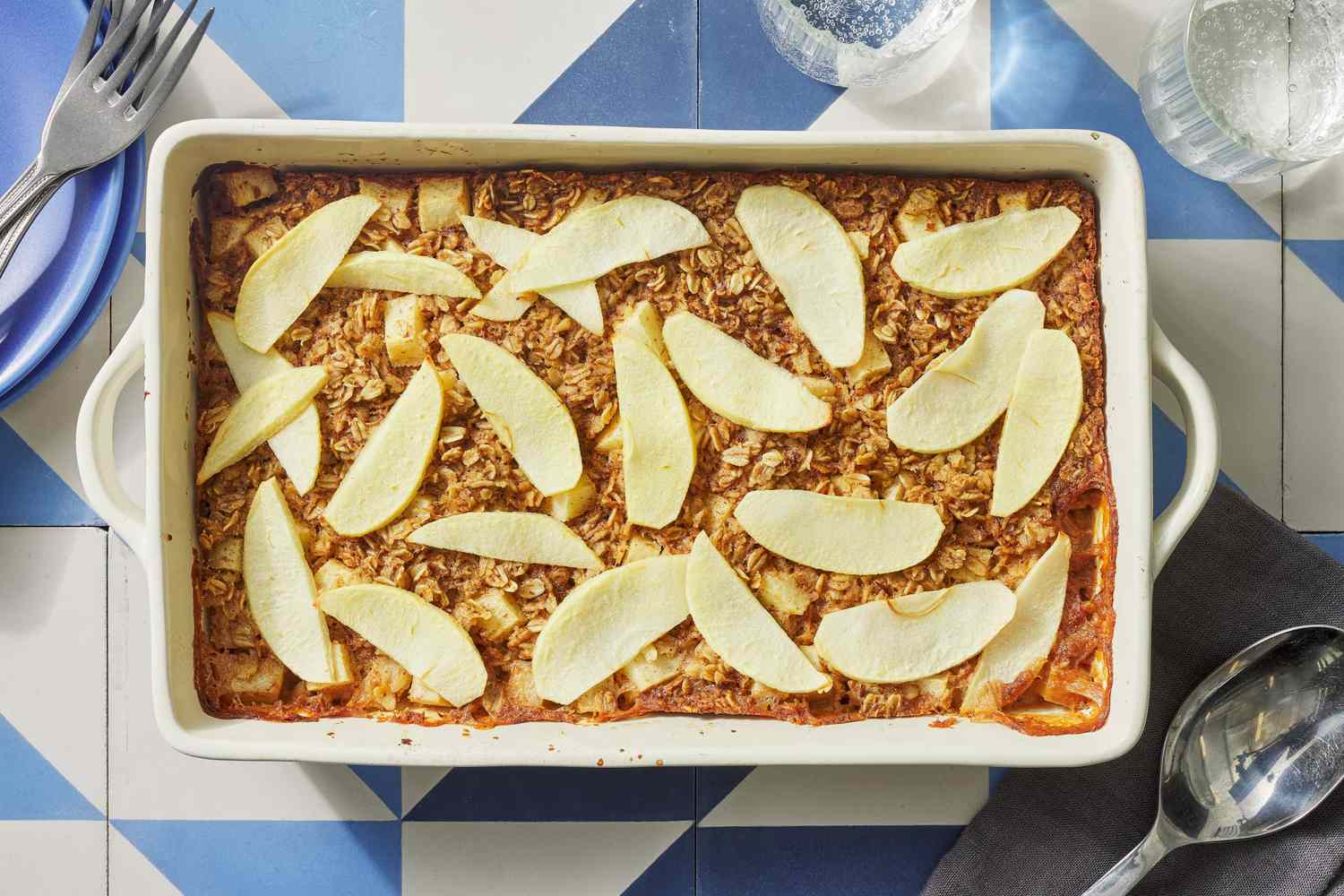 Apple-Cinnamon Baked Oats