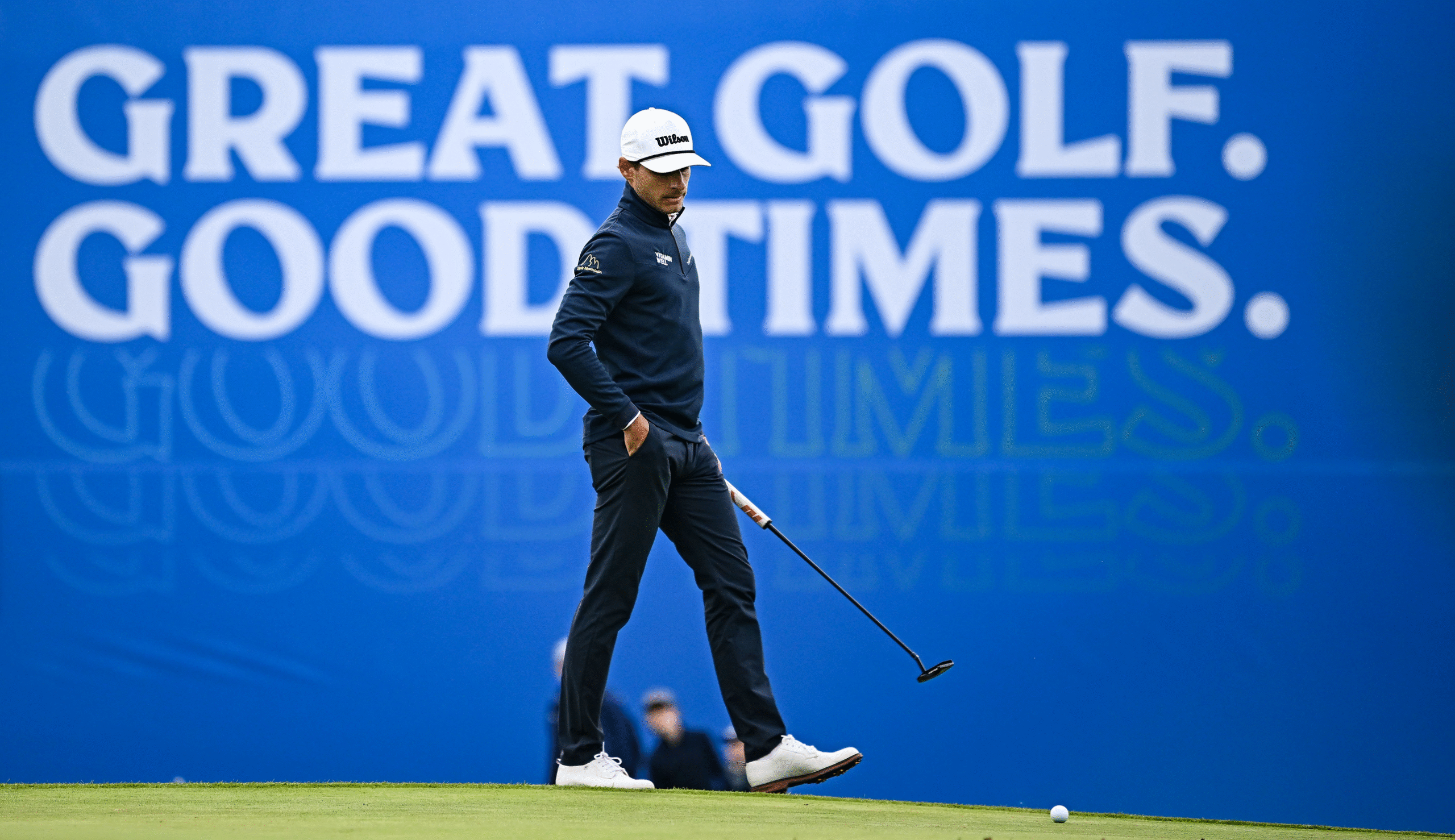 Joakim Lagergren walks up to the green to putt