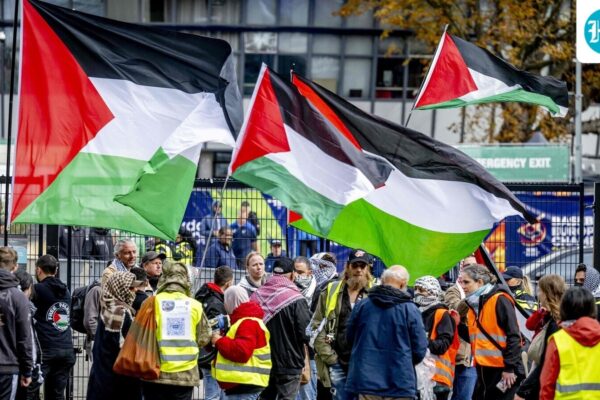 Canada formally recognises Palestine in historic shift