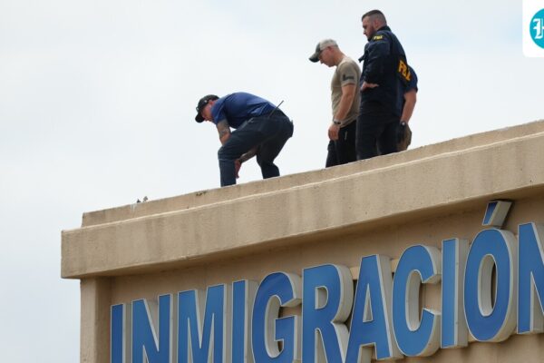 Dallas gunman left chilling warning for ICE agents in handwritten note: ‘Hopefully this will…’