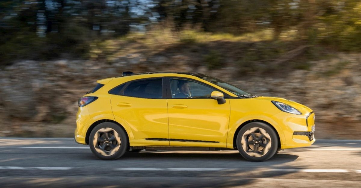 Global EV market surges with 1.7M sales in August, up 25% YTD