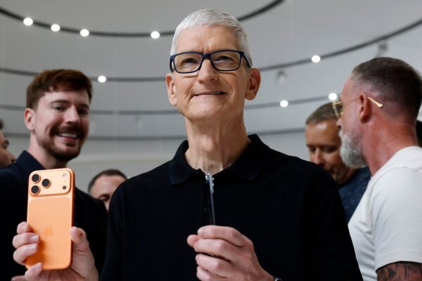 Apple’s iPhone Air looks great but maybe your phone plan needs an upgrade Apple’s iPhone Air looks great but maybe your phone plan needs an upgrade