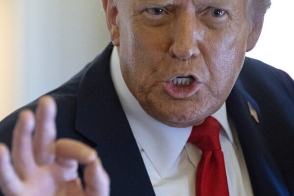 TikTok, tariffs loom over Trump's phone call with Xi Jinping