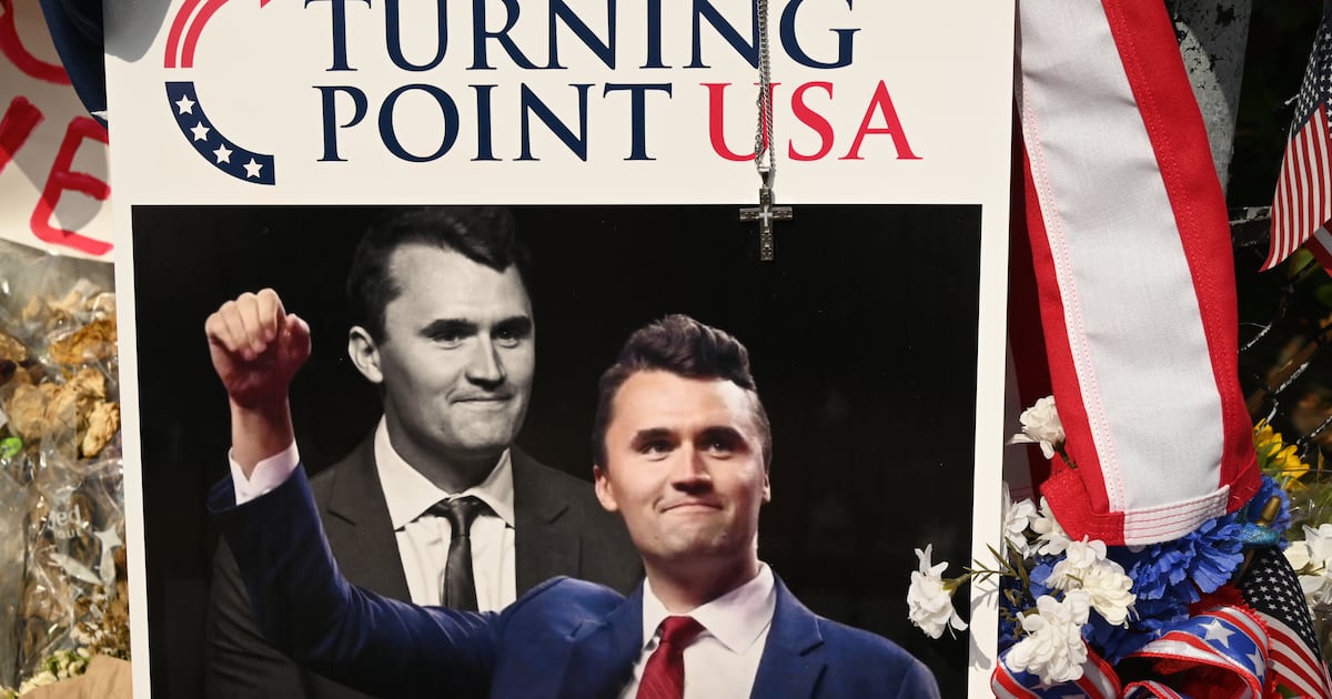 School Boss Unveils Bonkers Plan to Push MAGA in Classrooms