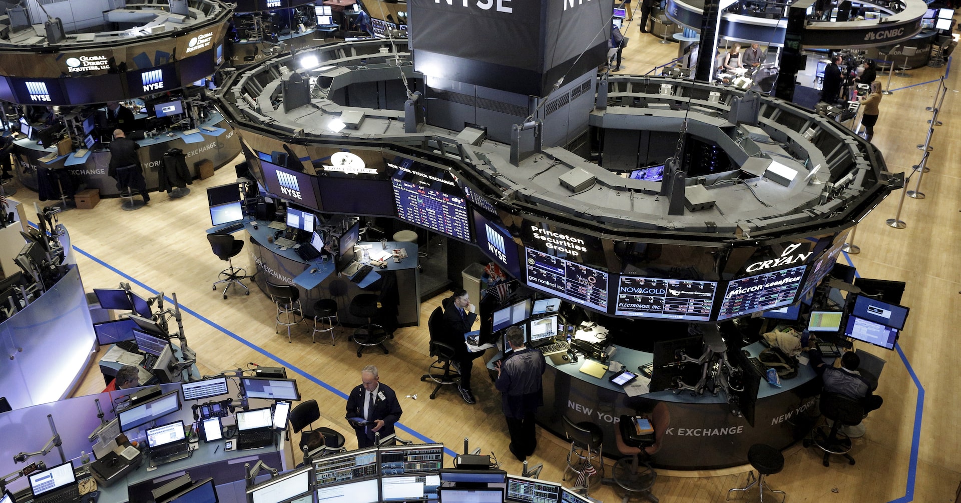 Wall St rises to record highs after soft jobs data boosts rate-cut bets; Broadcom climbs