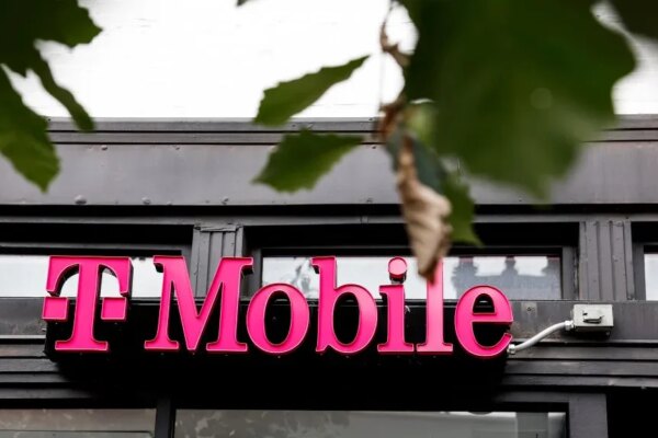 T-Mobile sold thousands of smartphone units before ensuring they were fit for sale